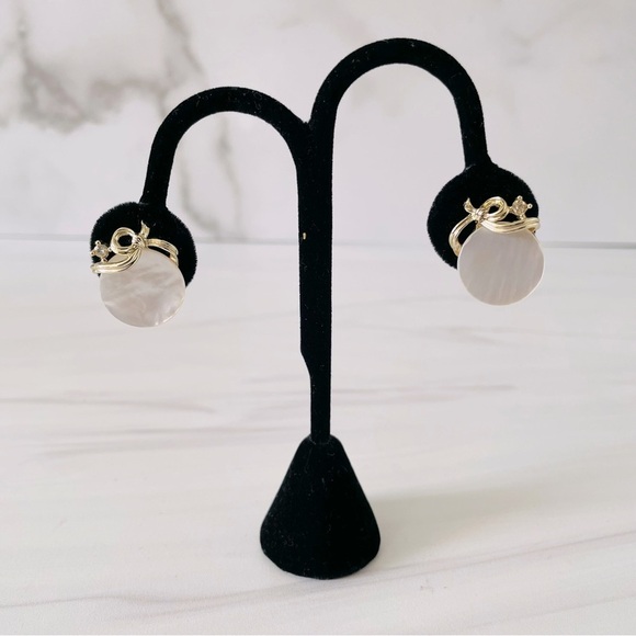 Lisner Pearlized and Rhinestone Bow Screw Back Earrings- Gold and White - Picture 2 of 4